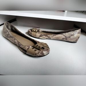 Snakeskin flats